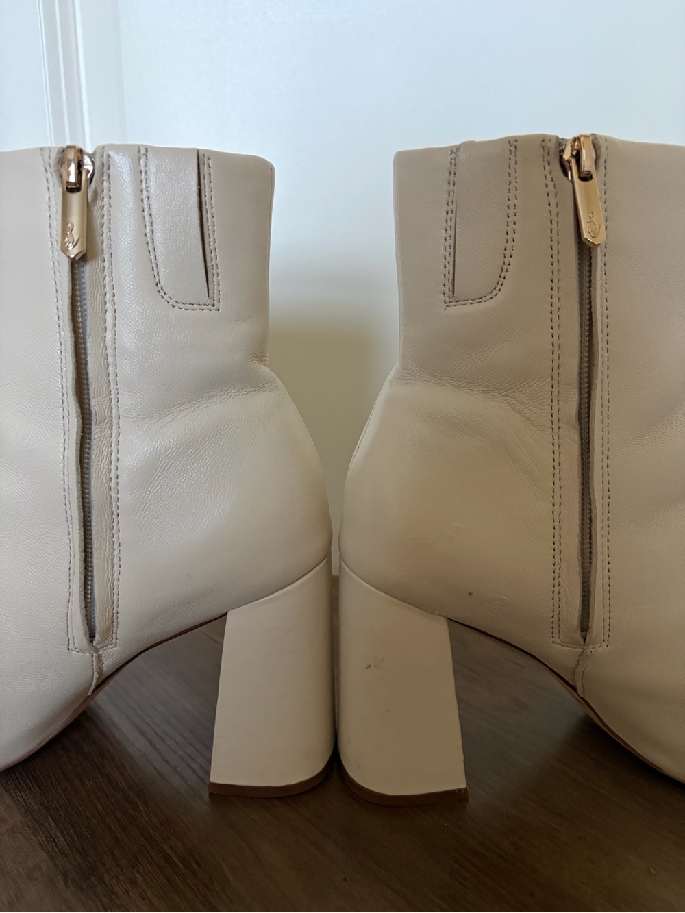 SAM EDELMAN - Daria Block Booties - Picture 16 of 16